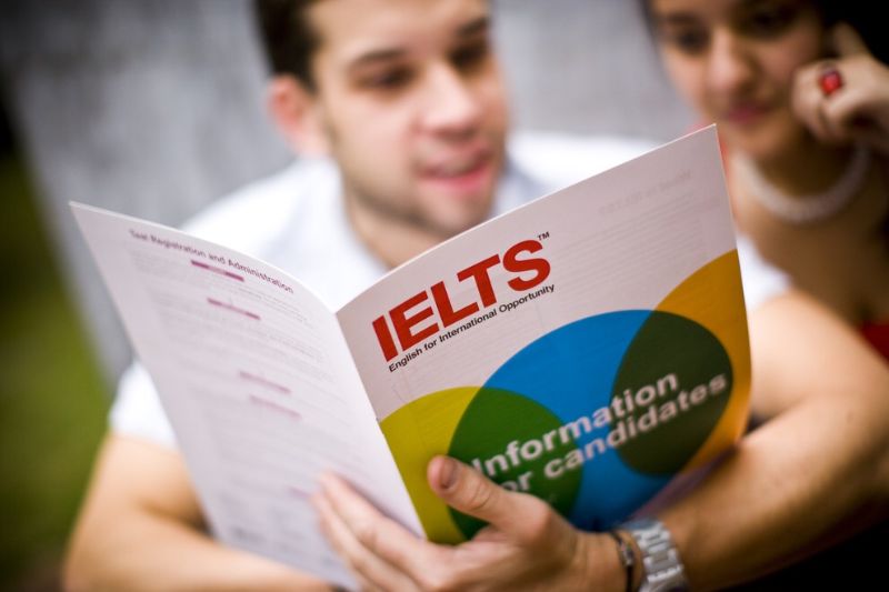 ielts bao nhiêu để đi du học canada