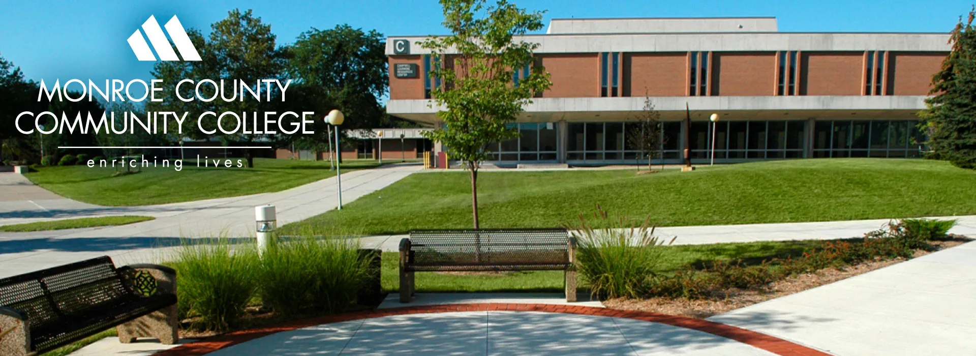 monroe-college